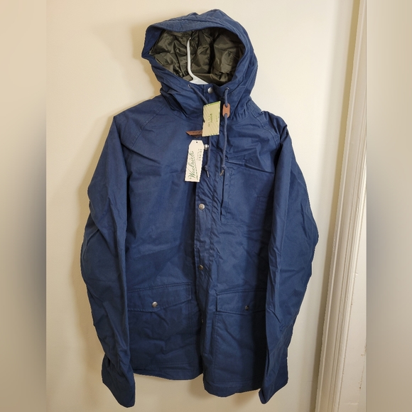 Woolrich Eco Rich Crestview Hooded Jacket - Picture 2 of 5